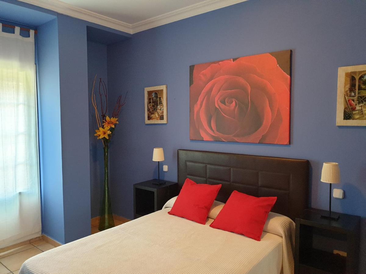 Apartamentos Dana Мадрид Екстериор снимка