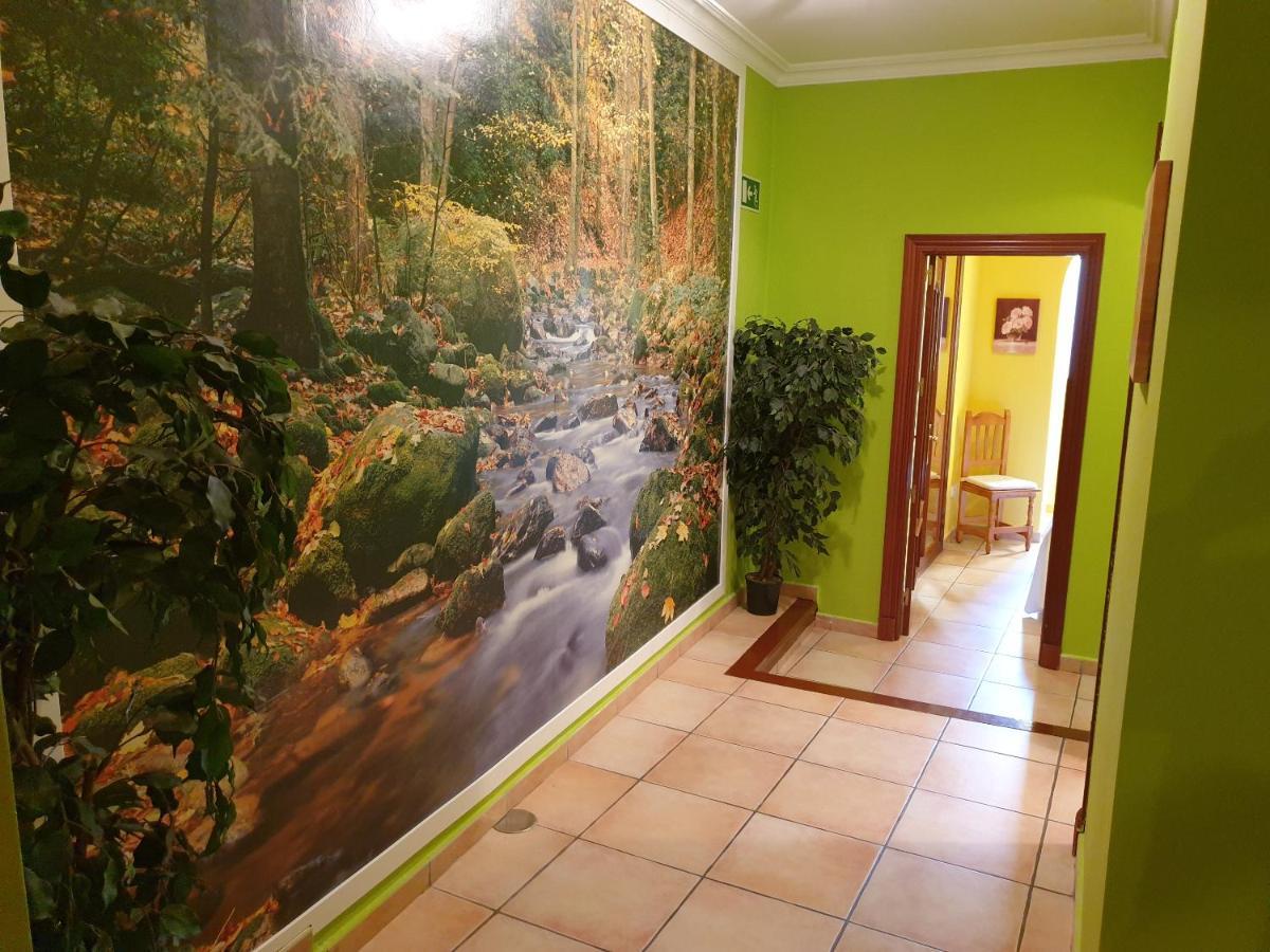 Apartamentos Dana Мадрид Екстериор снимка