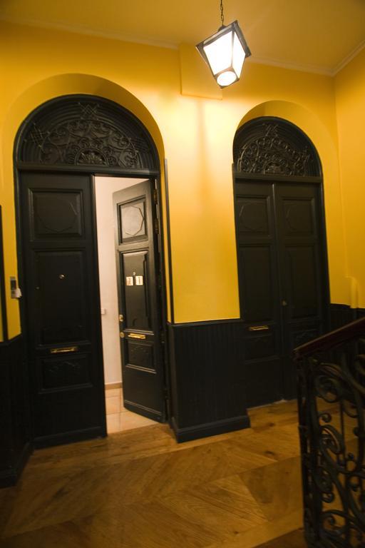 Apartamentos Dana Мадрид Стая снимка